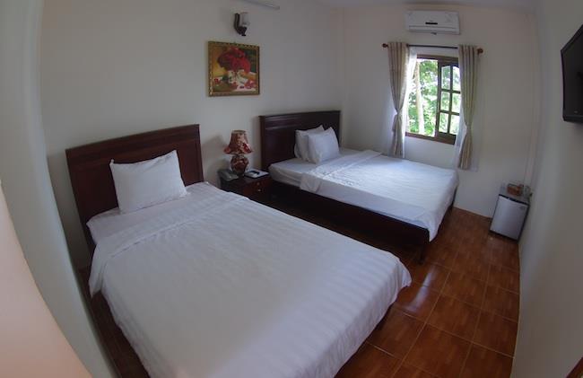 khach-san-lavita-phong-triple-2-hotel24h.net.jpg