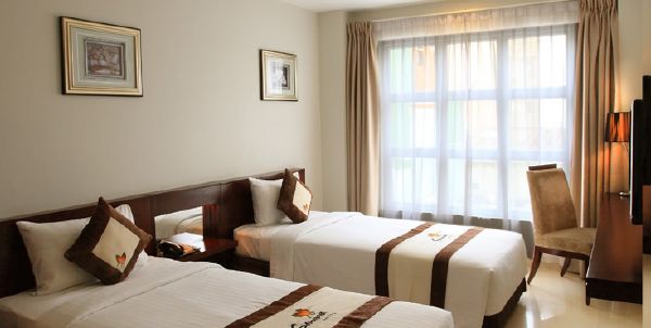 Phòng Premium Deluxe Twin - Khách sạn Sanouva
