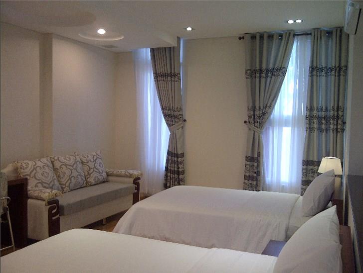Phòng VIP Deluxe - Hotel24h.net