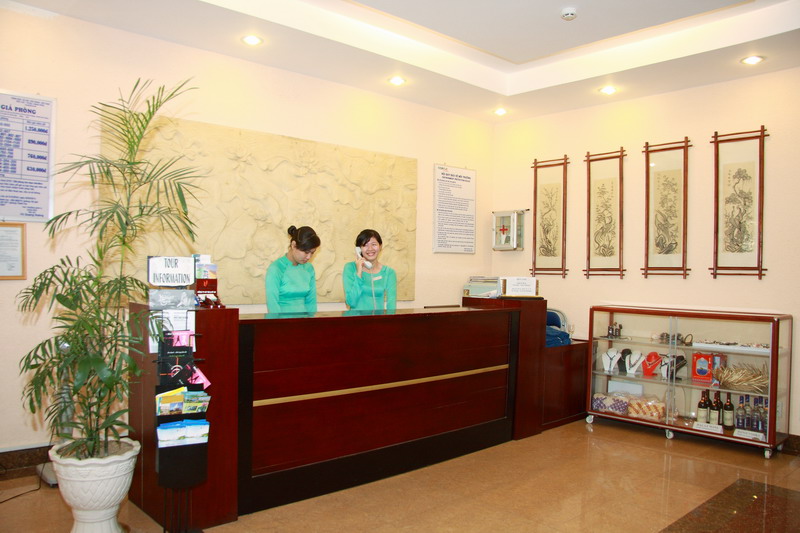 Lễ tân - Hotel24h.net