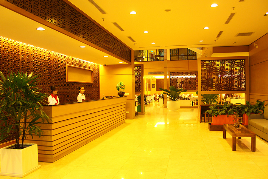 Lễ tân - Hotel24h.net