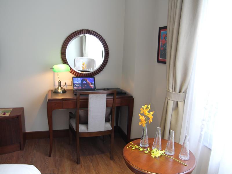 Phòng ngủ - Hotel24h.net